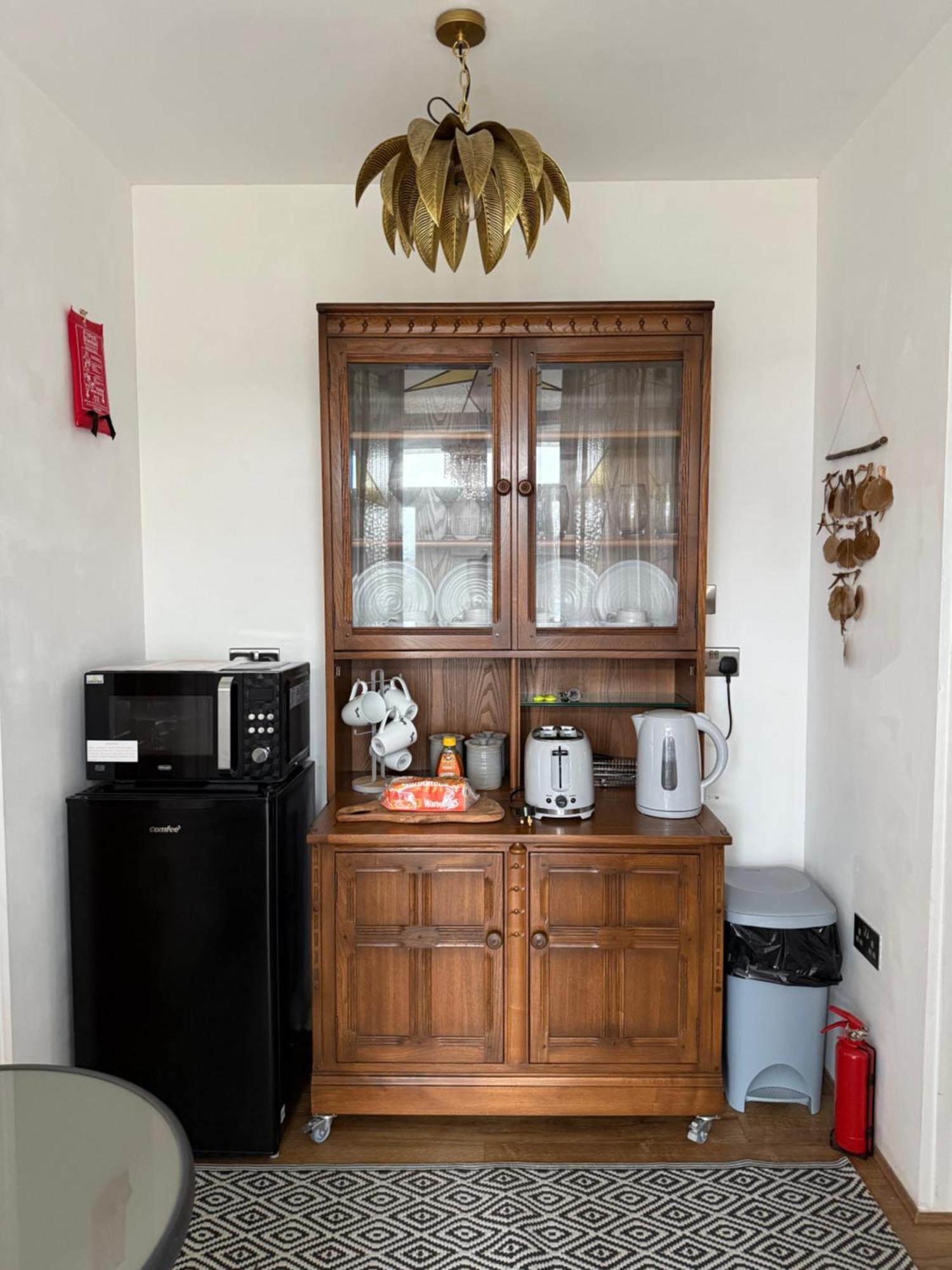 Tavistock Apartment *